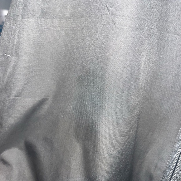 Gray light weight wind breaker jacket with Logo - Picture 4 of 4